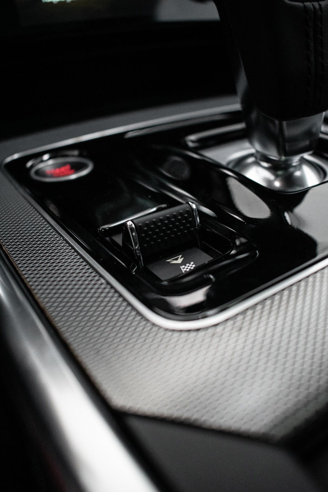 Jaguar XE P250 R-Dynamic SE