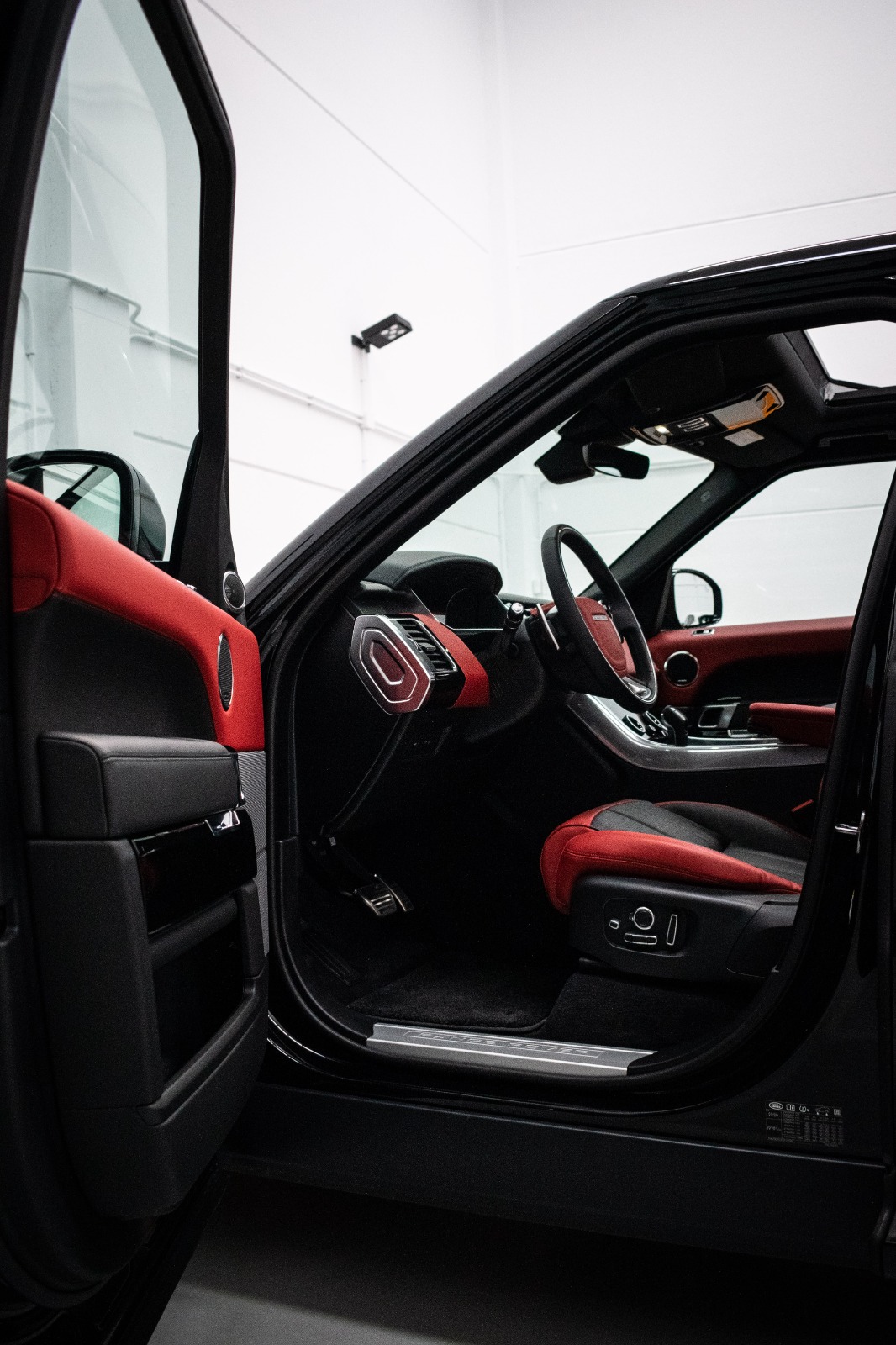 Land Rover Range Rover Sport P525 Autobiography