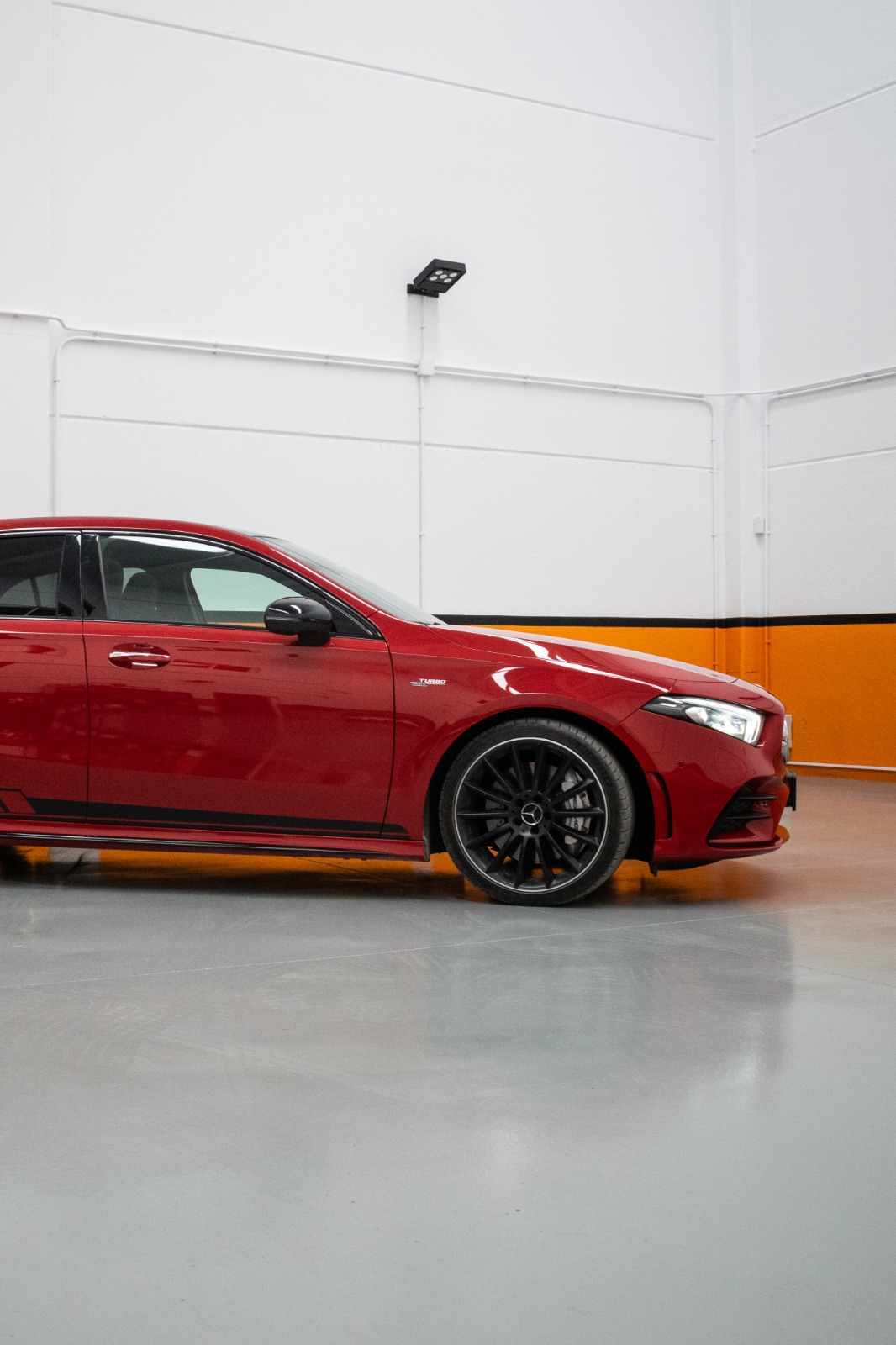 Mercedes-AMG A 35