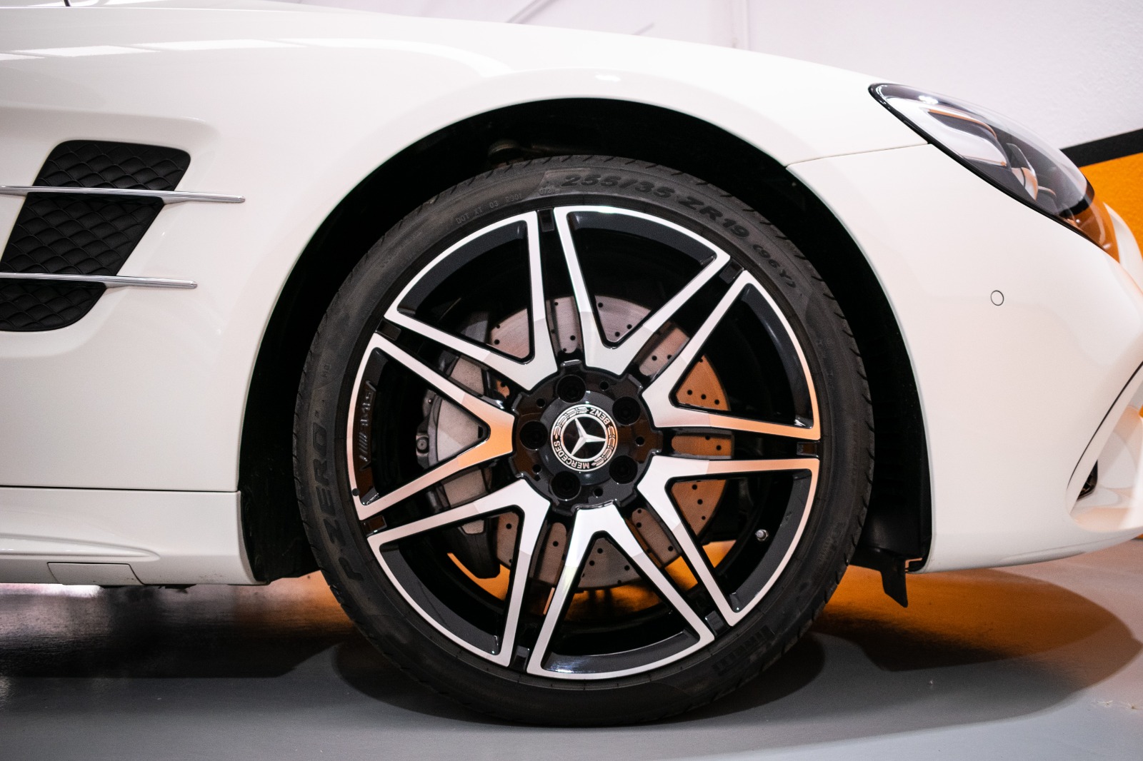Mercedes-Benz SL 400 AMG