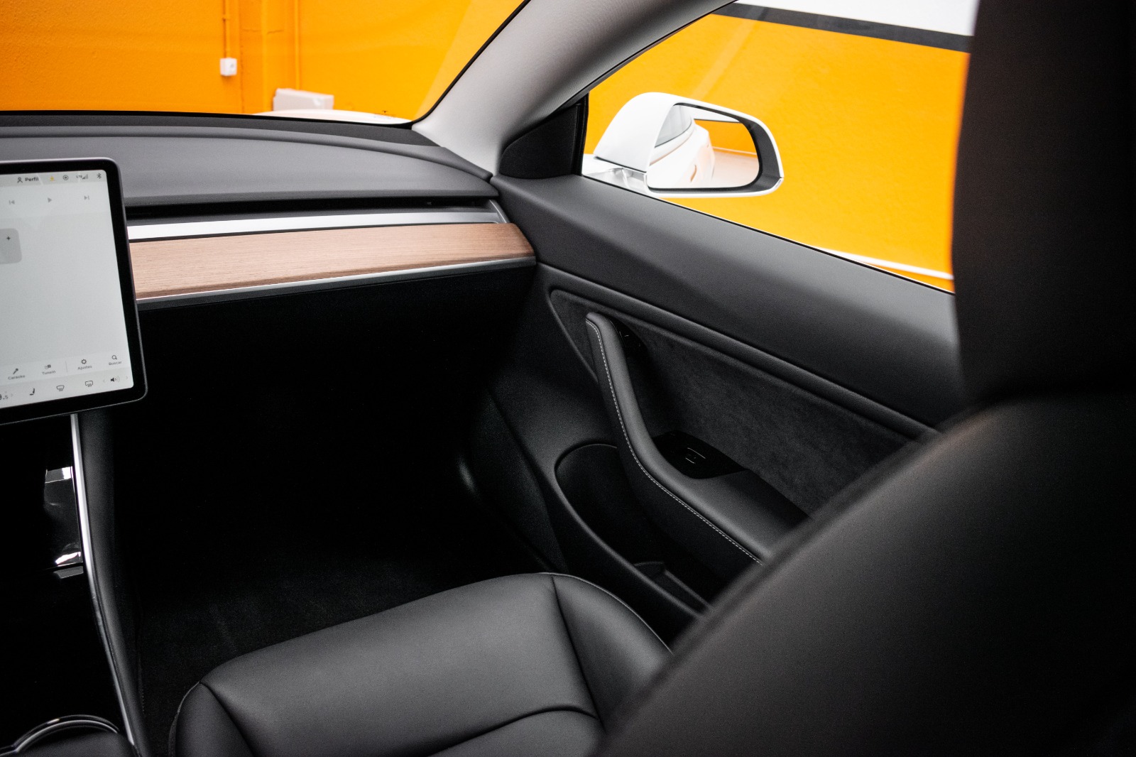 Tesla Model 3 Performance