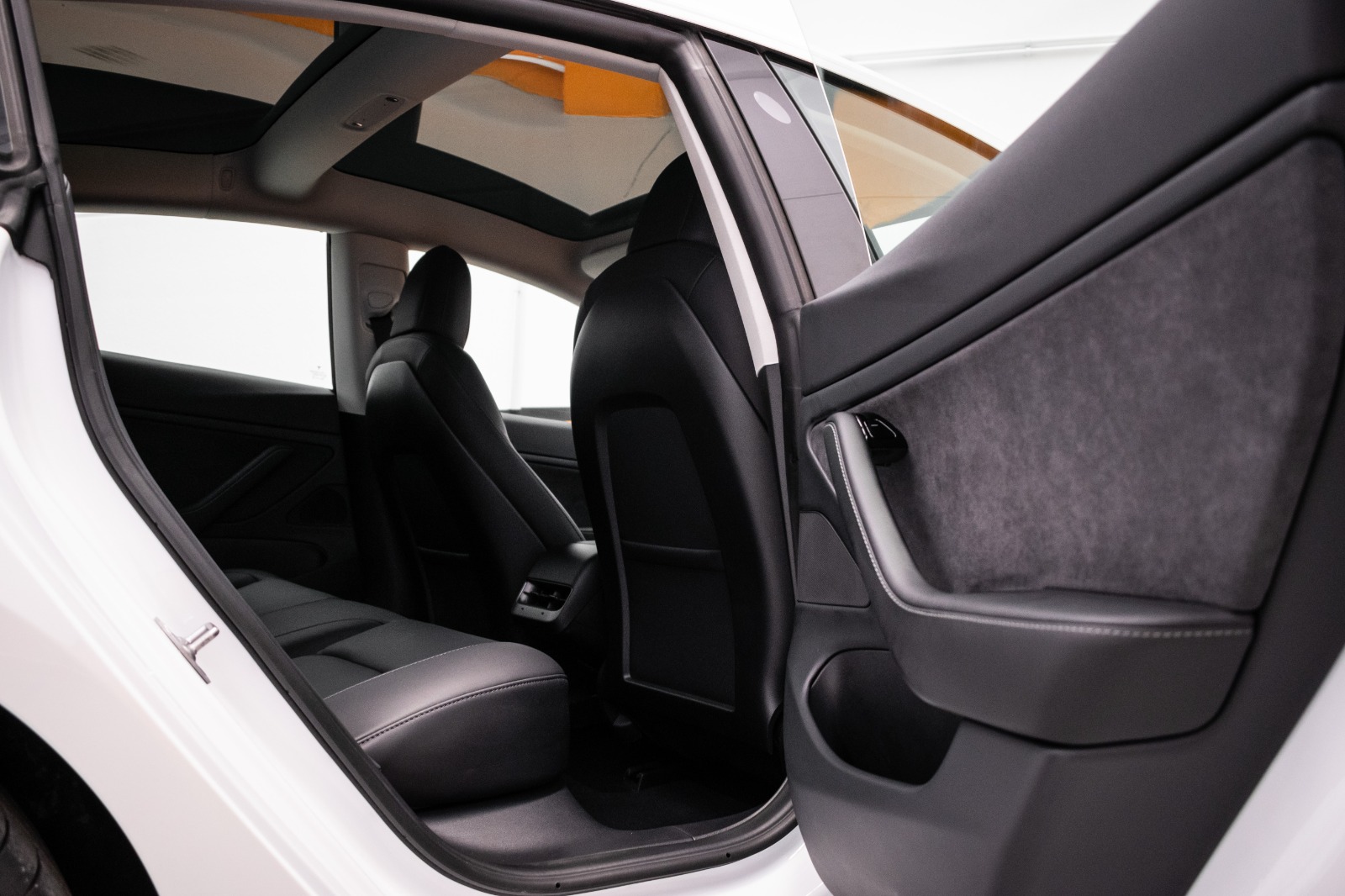 Tesla Model 3 Performance