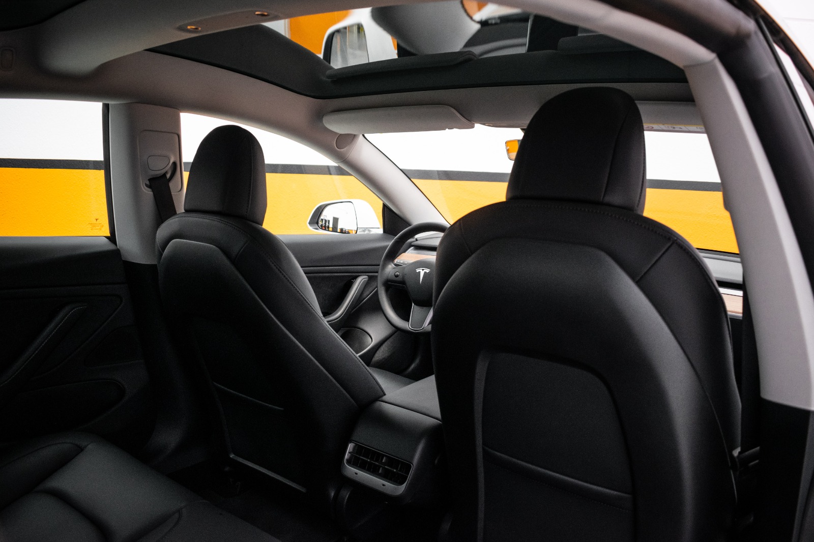 Tesla Model 3 Performance