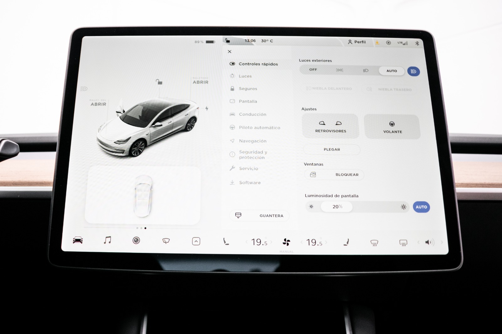 Tesla Model 3 Performance