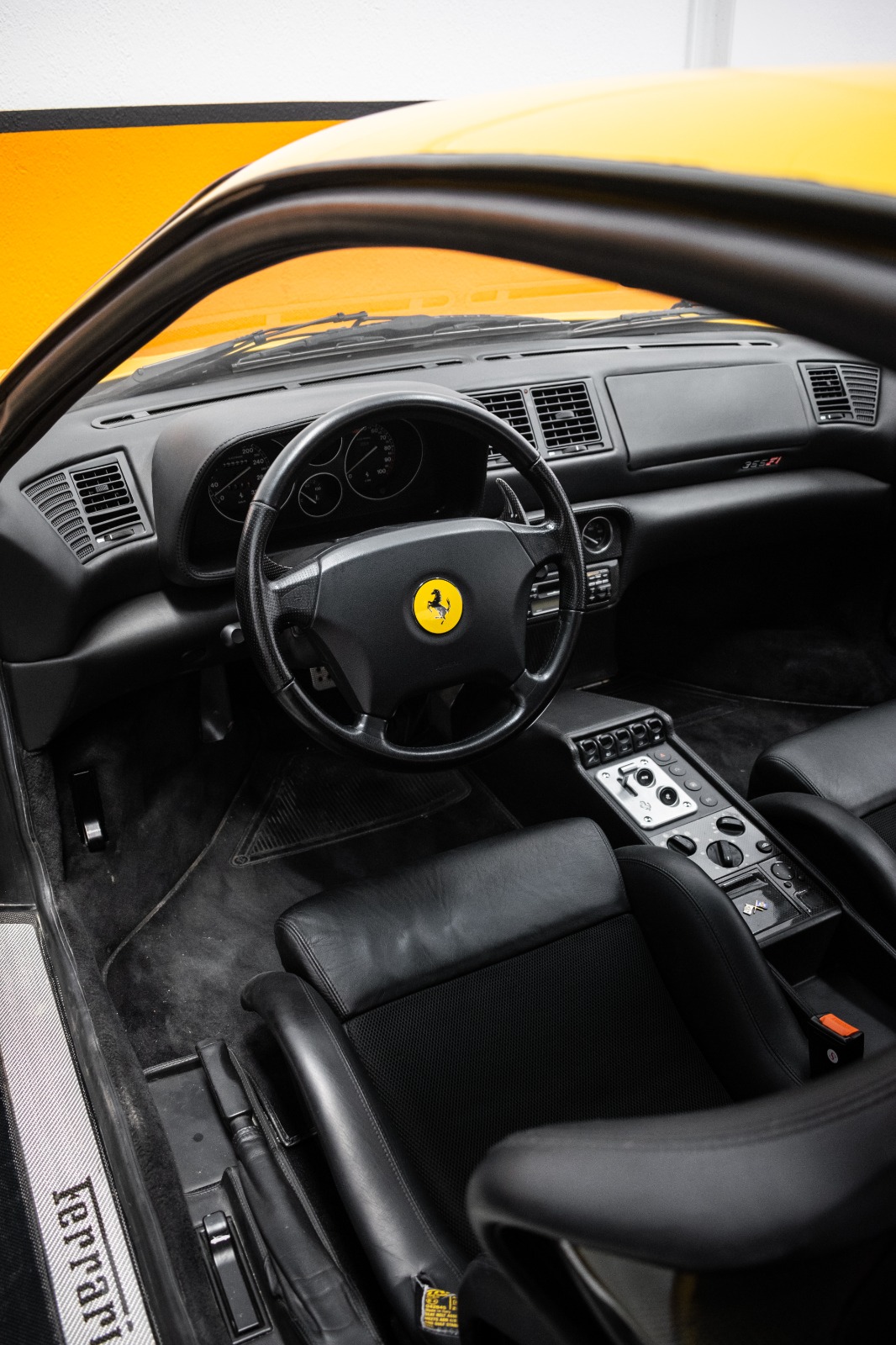 Ferrari 355 F1 Berlinetta